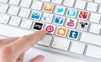 Booster votre CV sur les réseaux sociaux